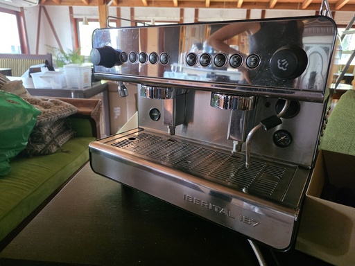 Express kawowy  IB7 Compacta+akcesoria